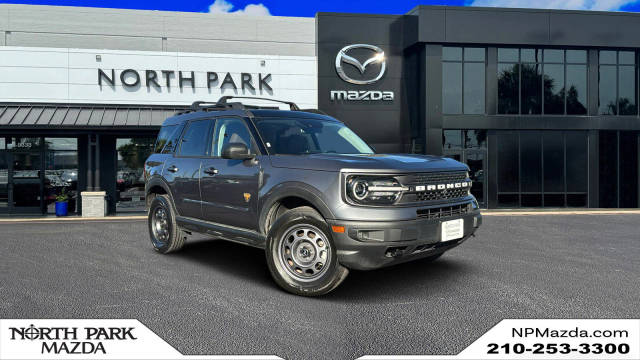 2022 Ford Bronco Sport Badlands 4WD photo