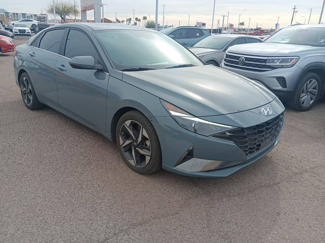 2022 Hyundai Elantra SEL FWD photo