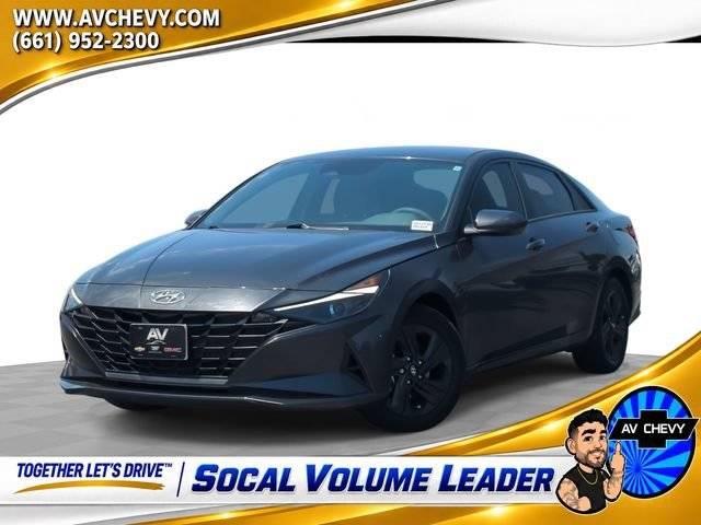 2022 Hyundai Elantra SEL FWD photo