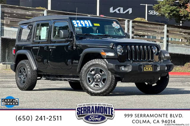 2022 Jeep Wrangler Unlimited Unlimited Sport 4WD photo