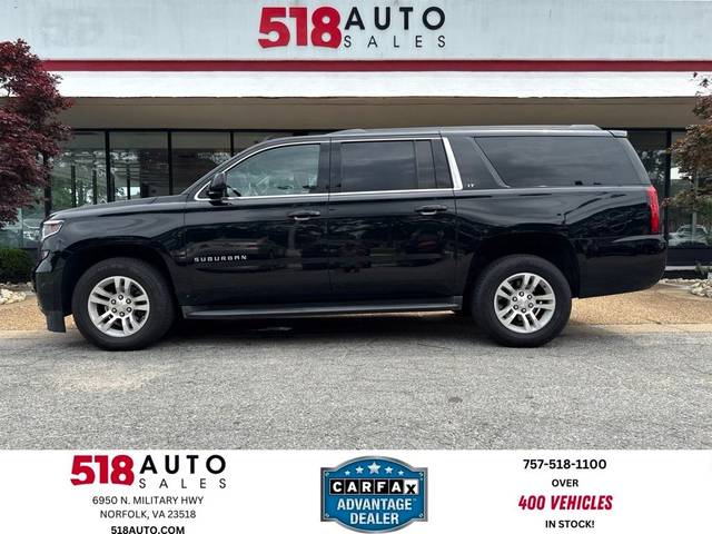 2017 Chevrolet Suburban LT 4WD photo