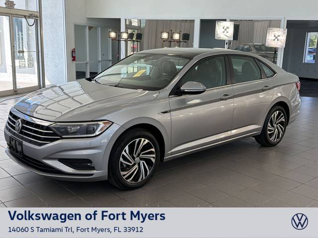 2021 Volkswagen Jetta SEL Premium FWD photo