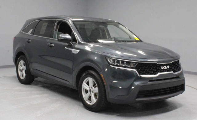 2022 Kia Sorento LX FWD photo