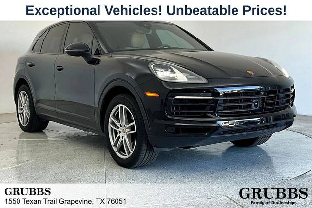 2022 Porsche Cayenne  AWD photo