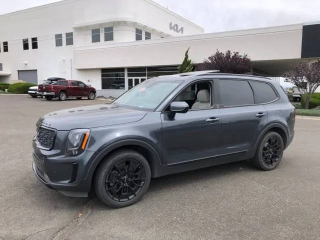 2022 Kia Telluride SX AWD photo