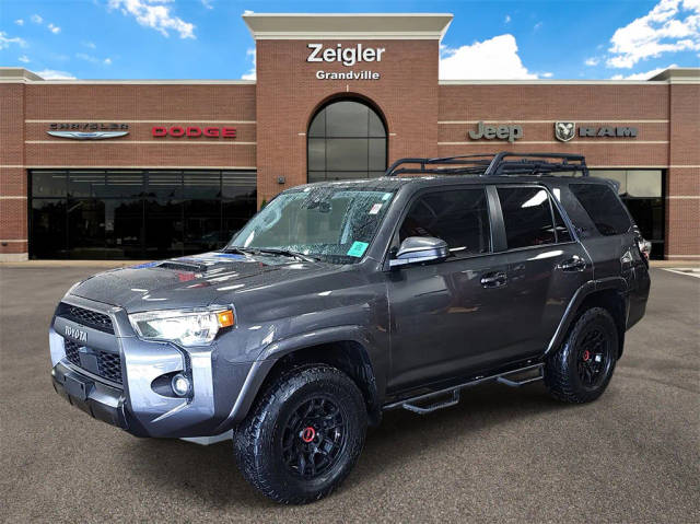 2022 Toyota 4Runner TRD Pro 4WD photo