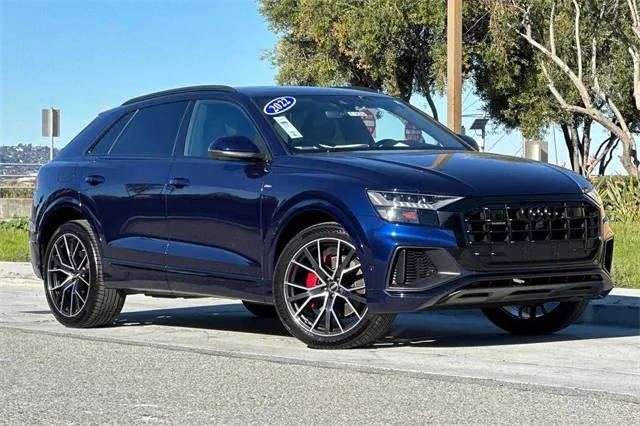 2022 Audi Q8 Premium Plus AWD photo