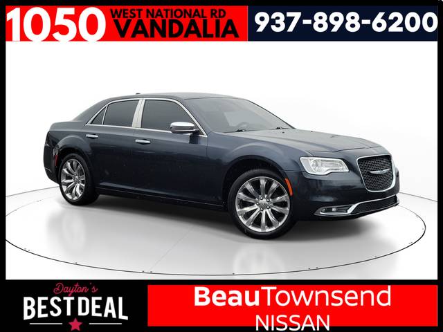 2019 Chrysler 300 Limited RWD photo