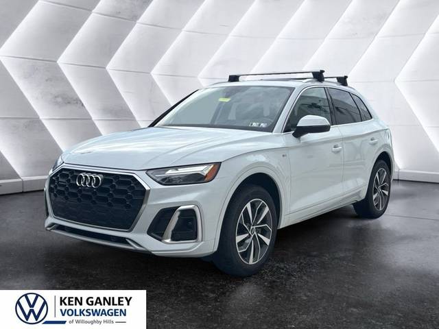2022 Audi Q5 S line Premium Plus AWD photo