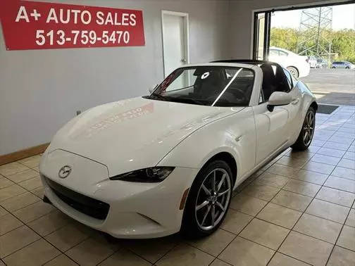 2022 Mazda MX-5 Miata RF Grand Touring RWD photo