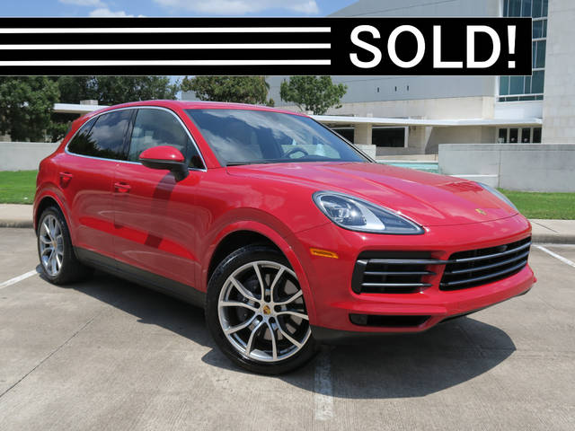 2022 Porsche Cayenne  AWD photo