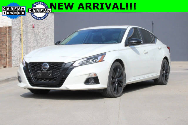 2022 Nissan Altima 2.5 SR FWD photo