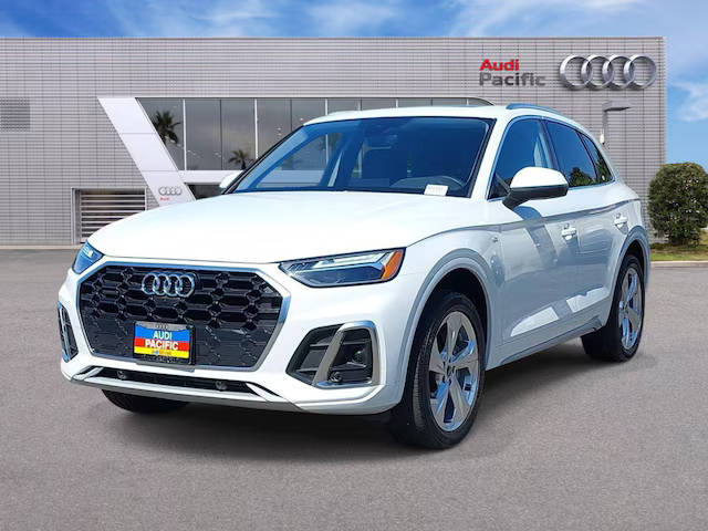 2022 Audi Q5 S line Premium Plus AWD photo
