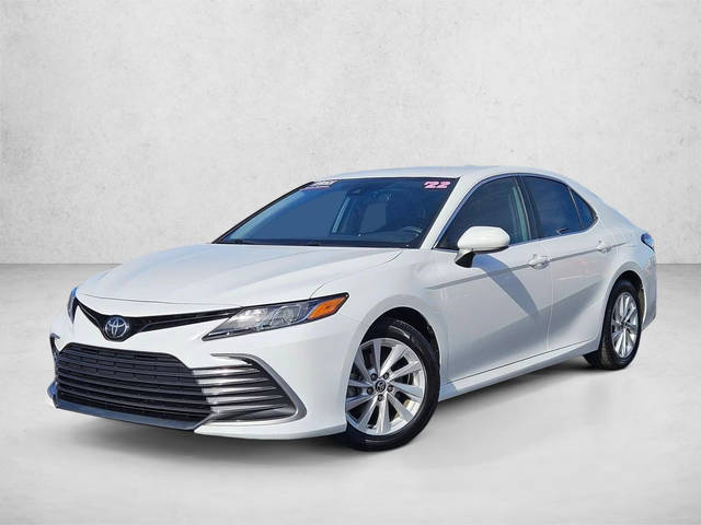 2022 Toyota Camry LE FWD photo