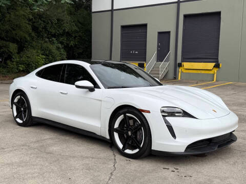 2022 Porsche Taycan  RWD photo