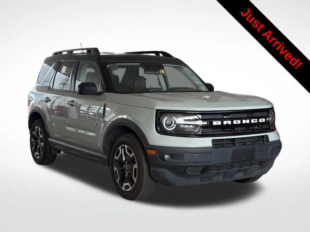 2022 Ford Bronco Sport Outer Banks 4WD photo