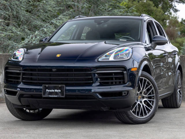 2022 Porsche Cayenne AWD photo