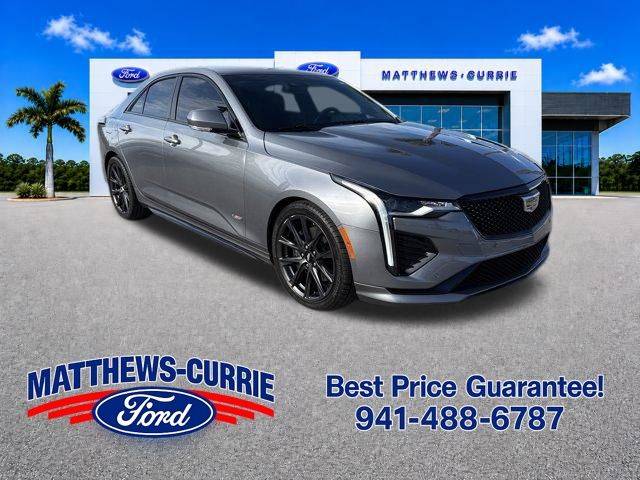 2022 Cadillac CT4  RWD photo