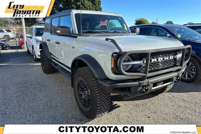 2022 Ford Bronco 4 Door Wildtrak 4WD photo