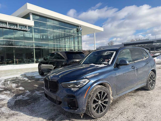 2022 BMW X5 xDrive40i AWD photo