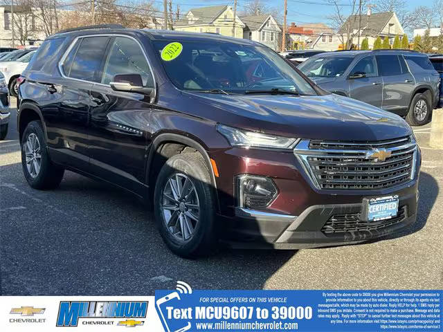 2022 Chevrolet Traverse LT Cloth AWD photo