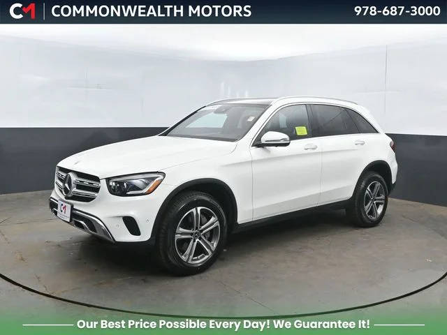 2022 Mercedes-Benz GLC-Class GLC 300 AWD photo