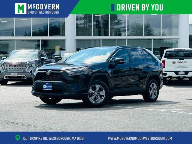 2022 Toyota RAV4 XLE AWD photo