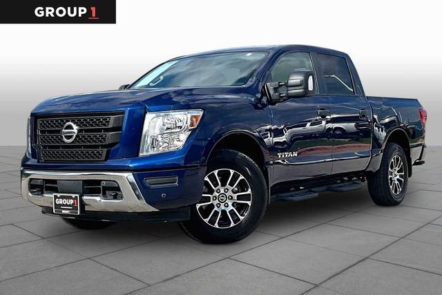 2022 Nissan Titan SV 4WD photo