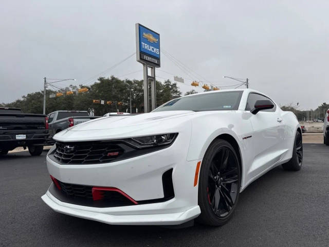 2022 Chevrolet Camaro LT1 RWD photo