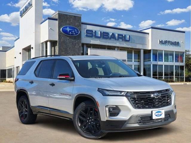 2022 Chevrolet Traverse Premier FWD photo