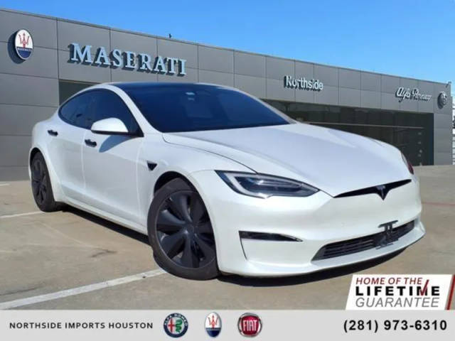 2022 Tesla Model S  AWD photo