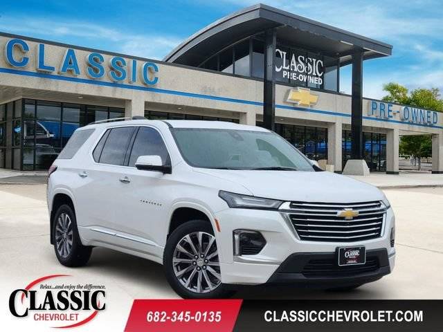 2022 Chevrolet Traverse Premier FWD photo