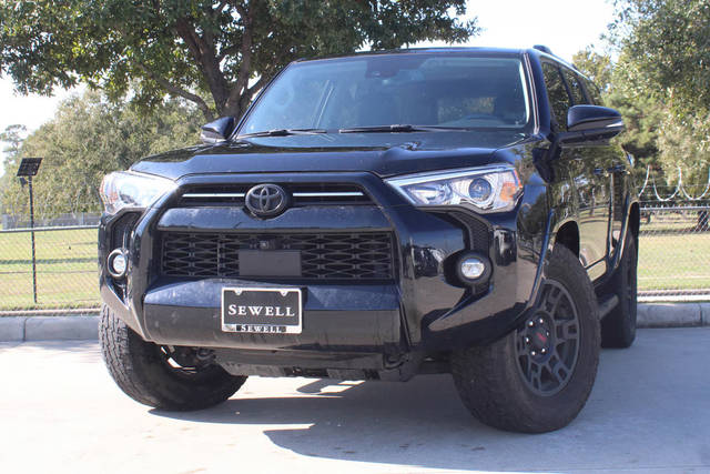 2022 Toyota 4Runner SR5 Premium RWD photo