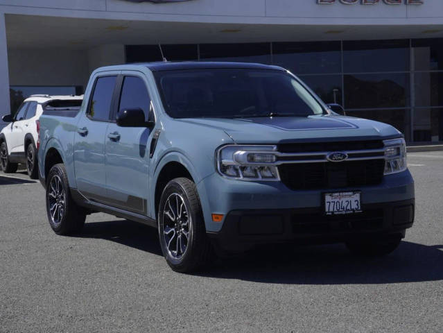 2022 Ford Maverick LARIAT FWD photo