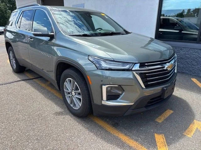 2022 Chevrolet Traverse LT Cloth AWD photo