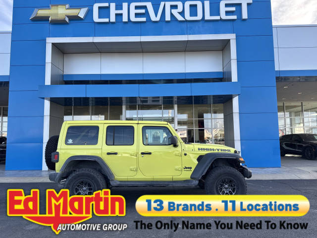 2022 Jeep Wrangler Unlimited Unlimited High Tide 4WD photo