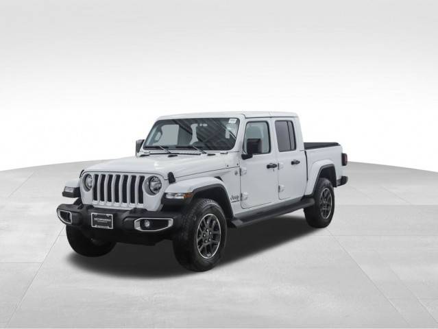 2022 Jeep Gladiator Overland 4WD photo