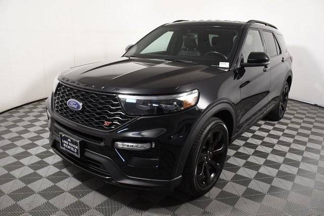 2022 Ford Explorer ST 4WD photo