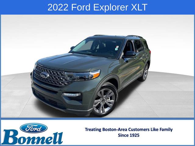 2022 Ford Explorer XLT 4WD photo