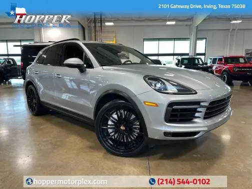 2022 Porsche Cayenne  AWD photo