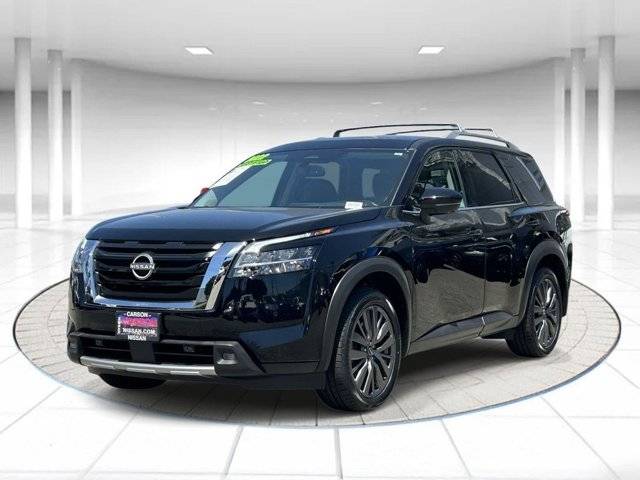 2022 Nissan Pathfinder SL FWD photo