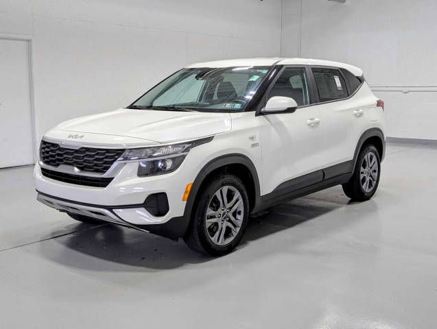 2022 Kia Seltos LX AWD photo