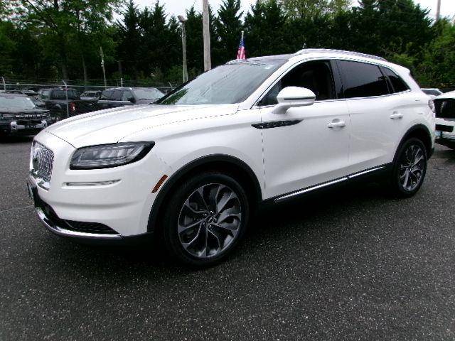 2022 Lincoln Nautilus Reserve AWD photo