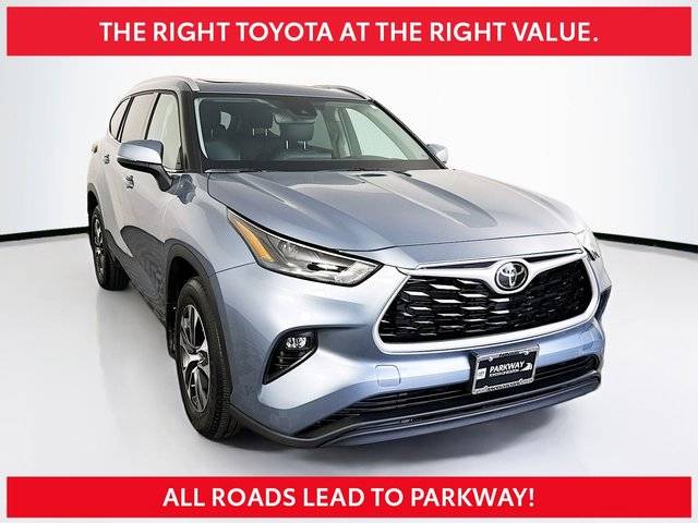 2022 Toyota Highlander XLE AWD photo
