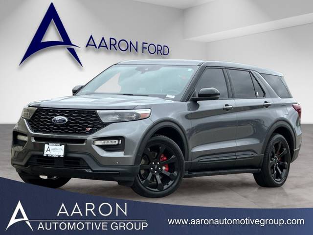2022 Ford Explorer ST 4WD photo