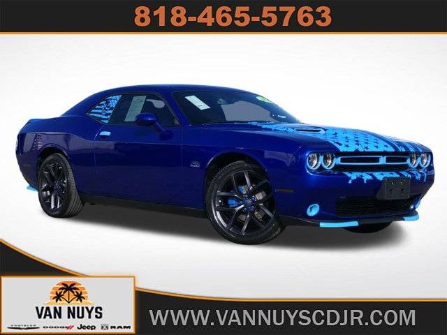 2022 Dodge Challenger SXT RWD photo