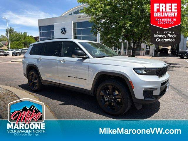2022 Jeep Grand Cherokee L Limited 4WD photo