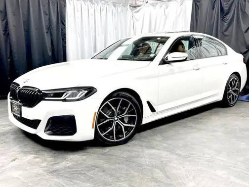 2022 BMW 5 Series 530i xDrive AWD photo