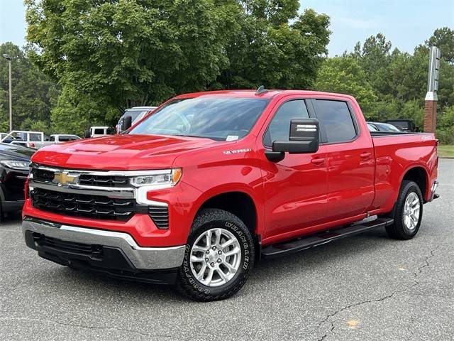 2022 Chevrolet Silverado 1500 LT 4WD photo