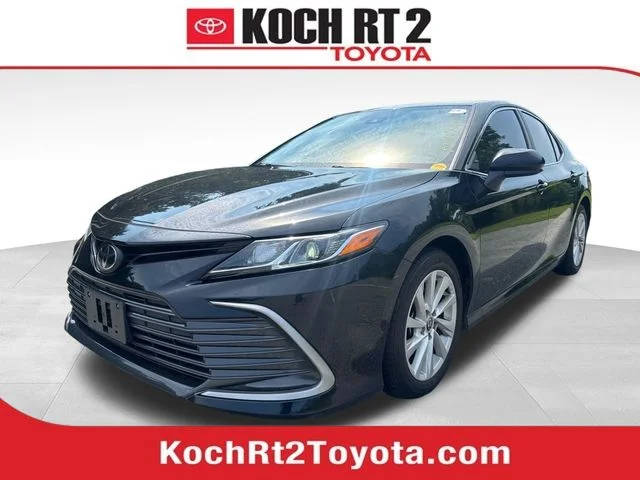 2022 Toyota Camry LE FWD photo
